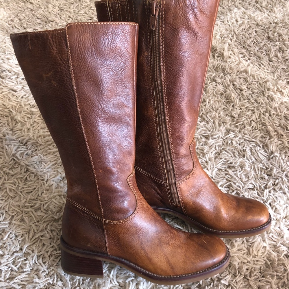 L.L. Bean Size 6 Leather Boots